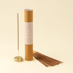 Velvet Dusk Incense Set/30 Sticks + Holder