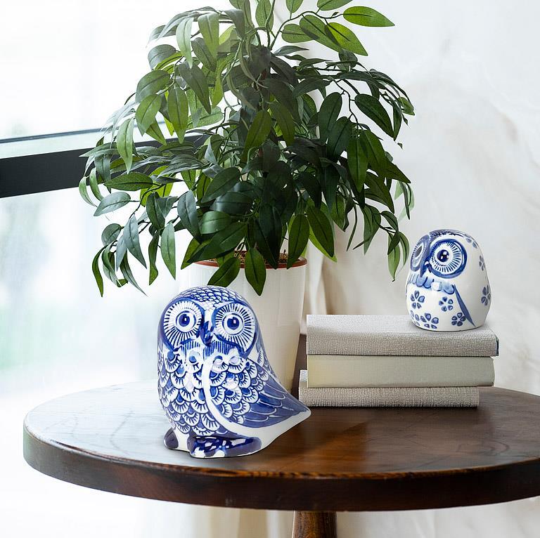 Blue/White Owls