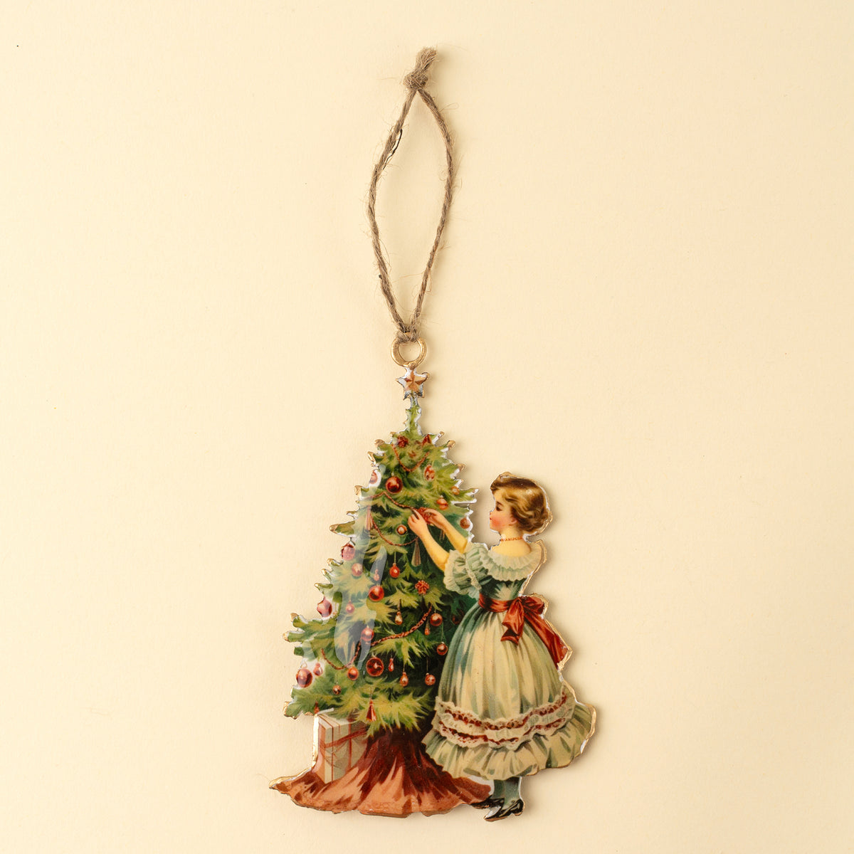 Keepsake Iron Holiday Ornament, Trimming Tree