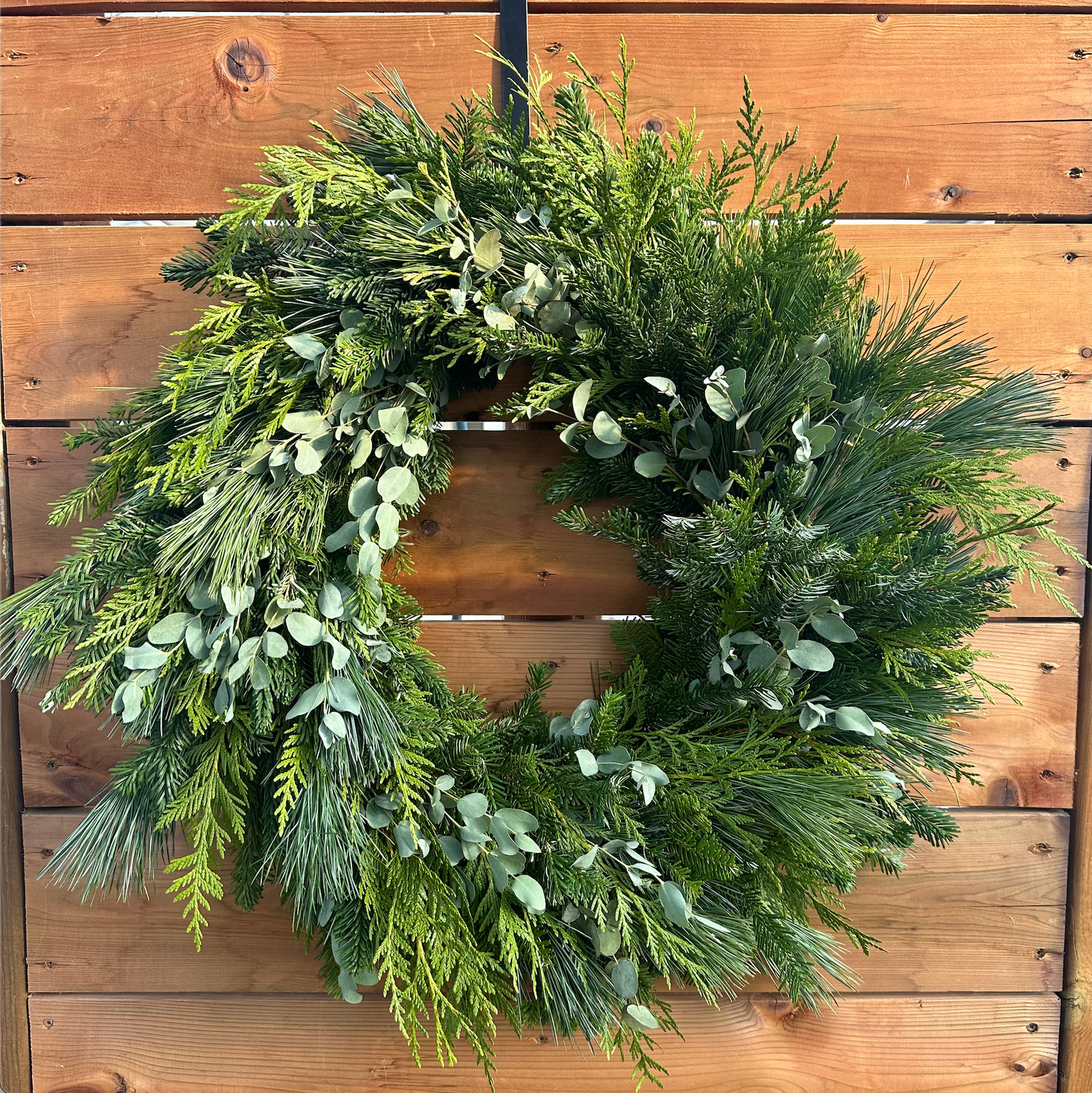 20" Premium Wreaths