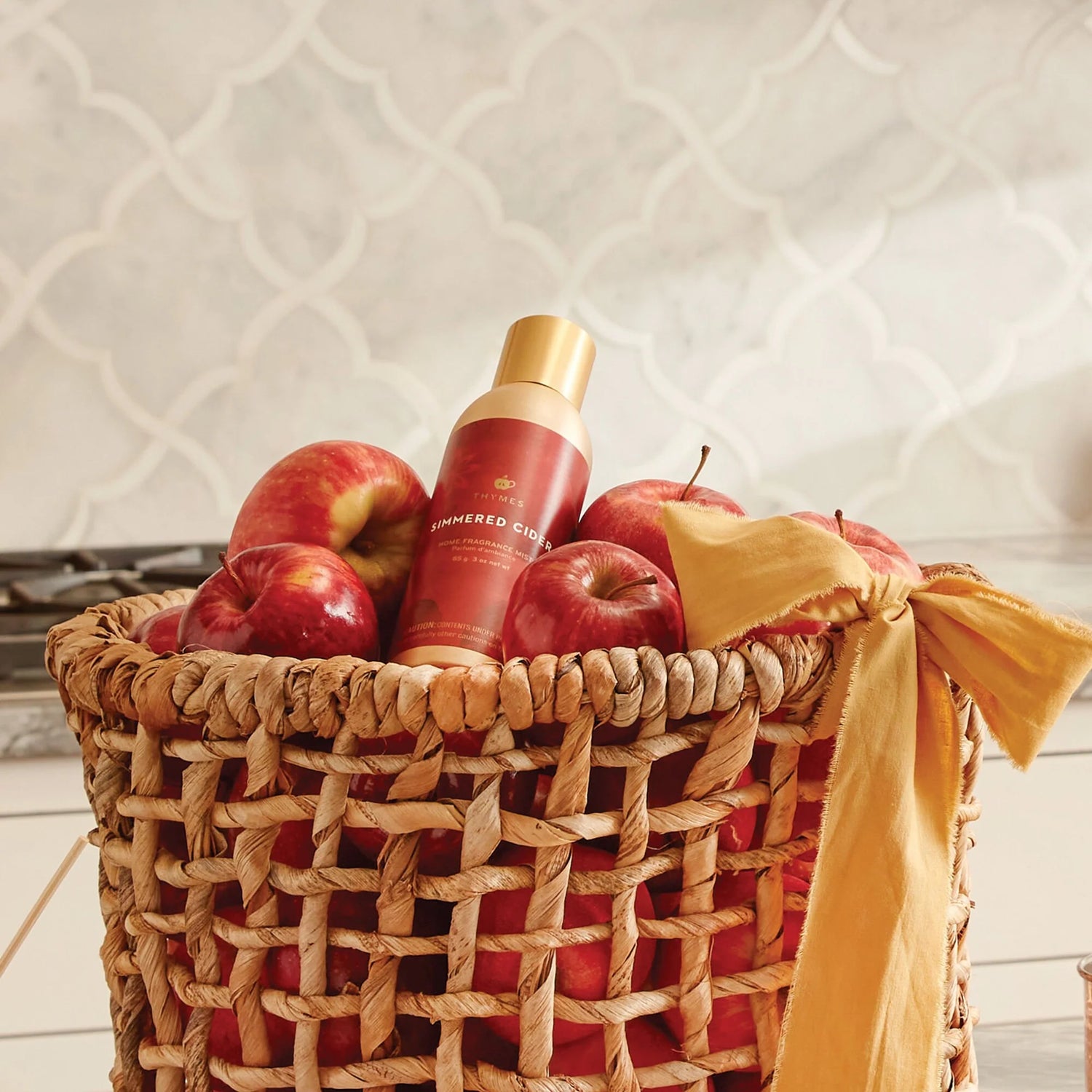 Thymes Candles & Soaps 'Simmered Cider'